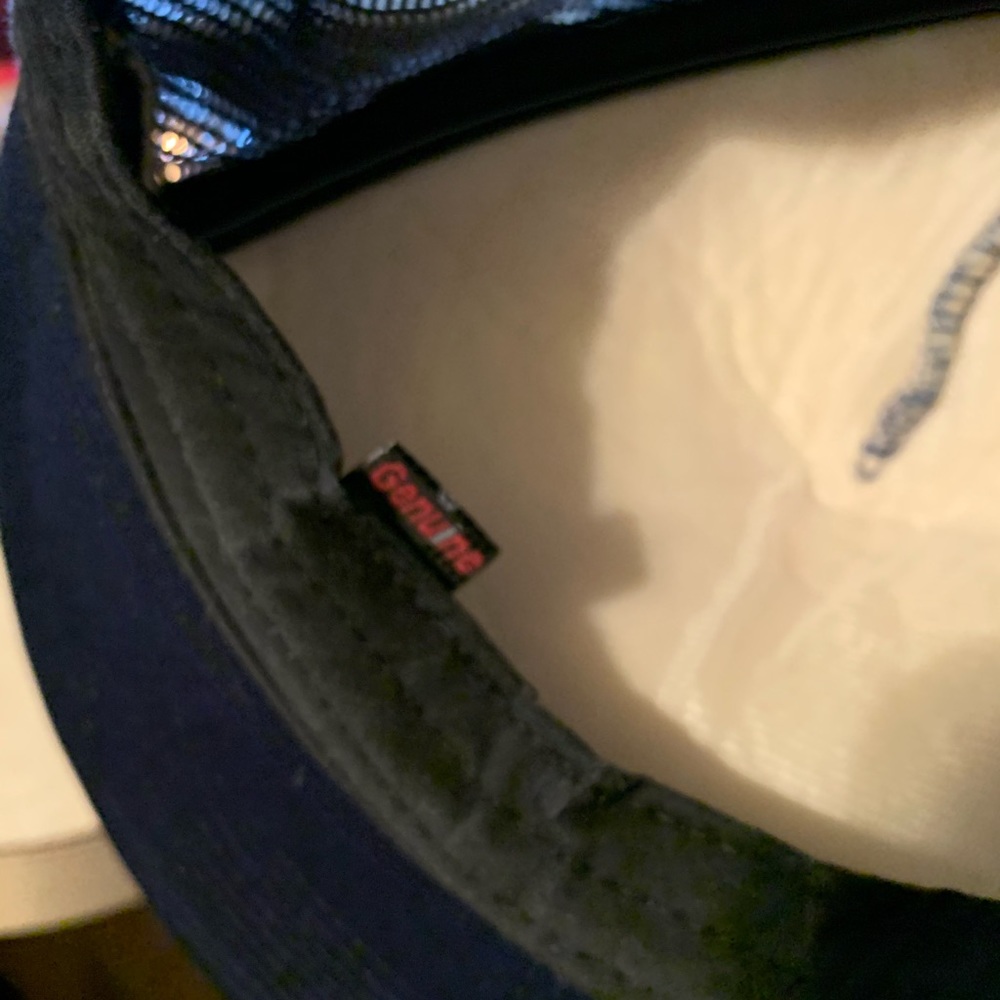 Volcom hat - Picture 4 of 4